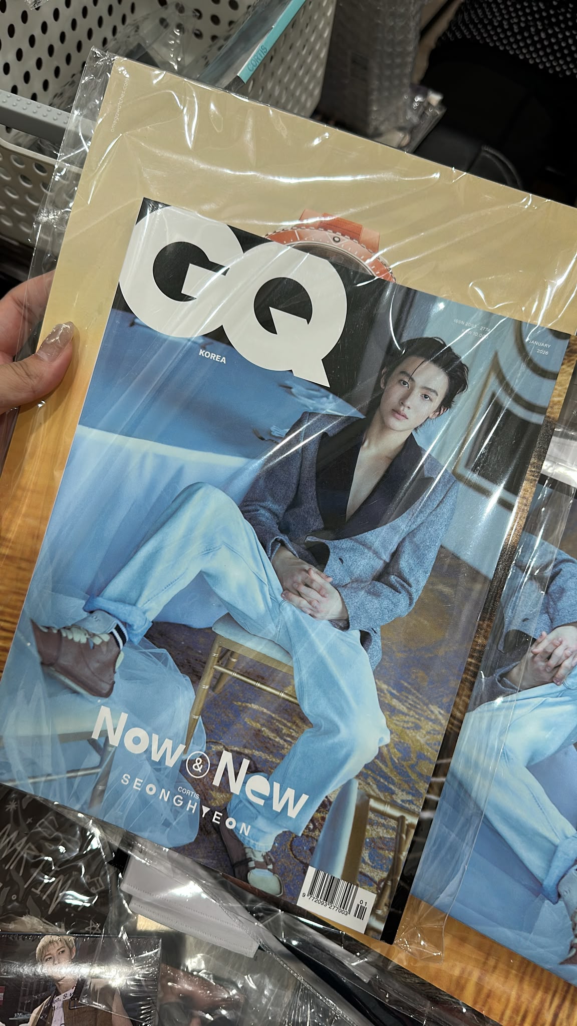 [STOCK] CORTIS - GQ