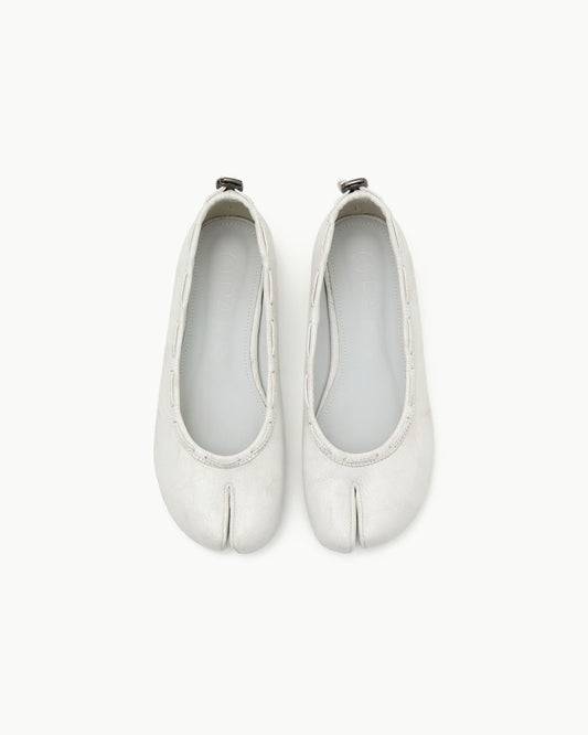 PAES - Leather String Flat / Vintage White