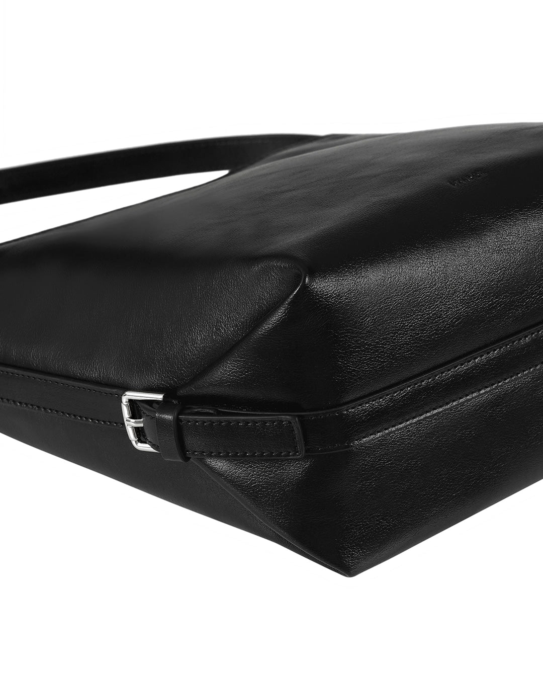 Stand Oil - Mio Bucket Bag