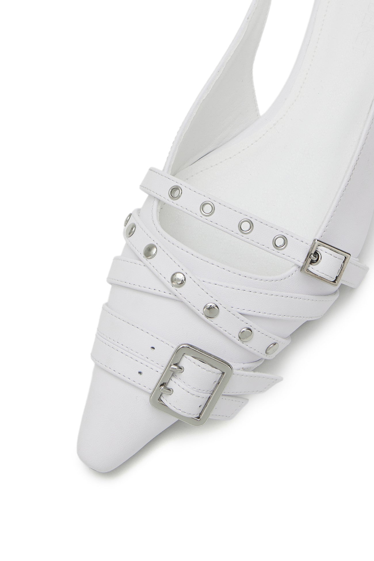 Deinet - BUCKLE STUD AND EYELET SLINGBACKS IN WHITE
