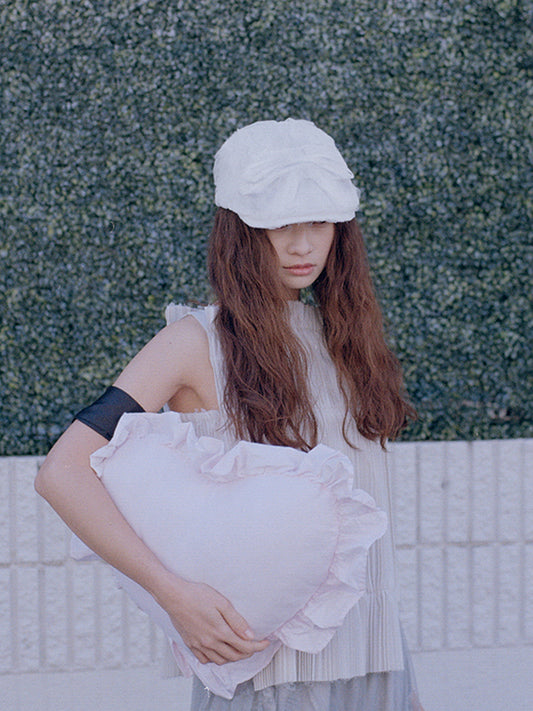 YUME FLAT CAP IN WHITE