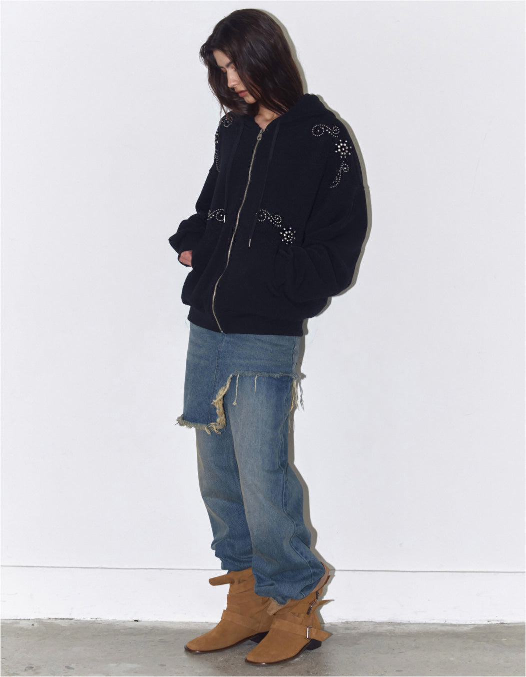 Polysooem -  ORNAMENT STUDDED HOODIE_ONZI_EDITION, BLACK（3/12 後到貨）