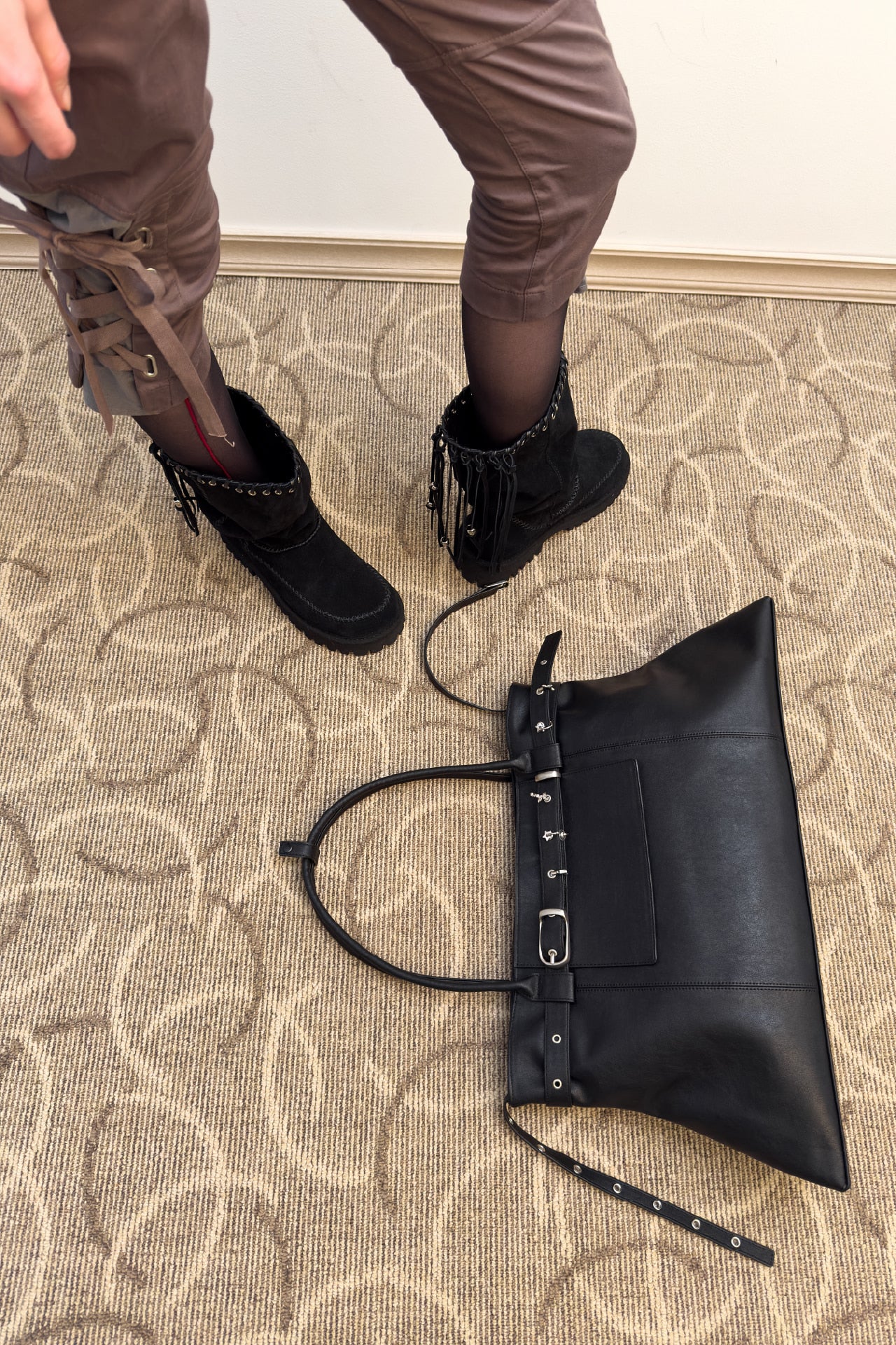 yeomim - [2차 재입고] 슬래키 백 slacky bag (black)