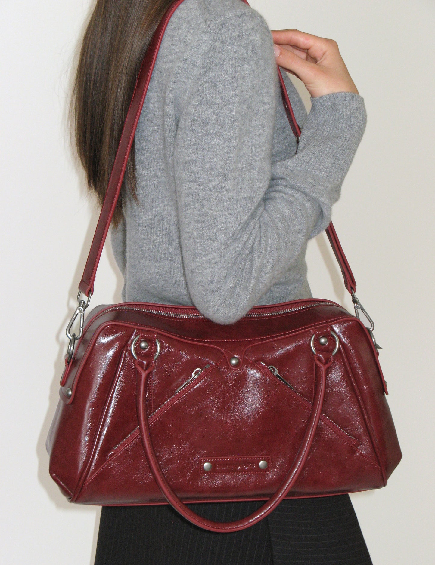 秋冬流行Faux Leather M.O.S Bag（BURGUNDY）