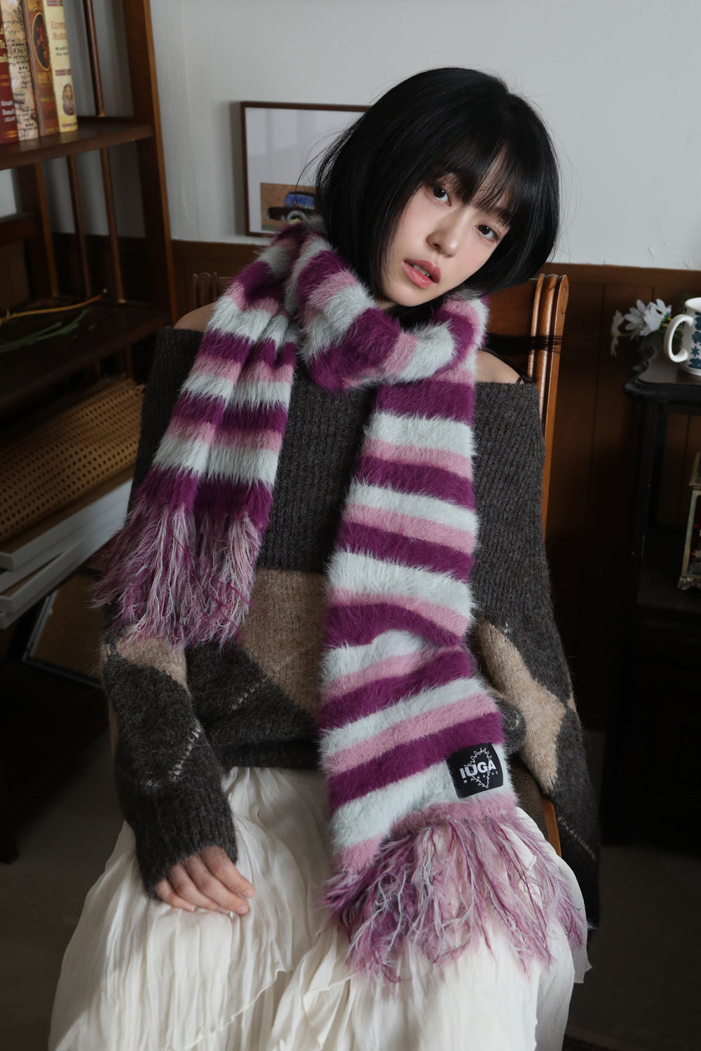 IUGA - Striped Hairy Bold Muffler (Magenta)