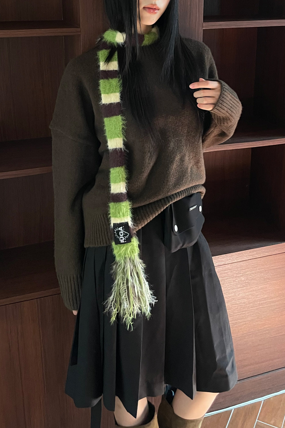 IUGA - Striped Hairy Skinny Muffler (Green)