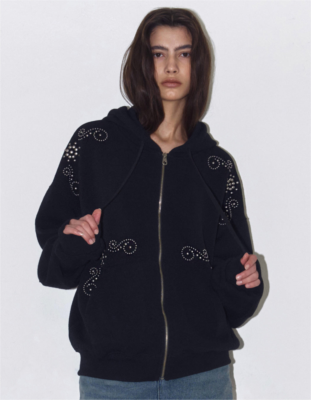 Polysooem -  ORNAMENT STUDDED HOODIE_ONZI_EDITION, BLACK（3/12 後到貨）