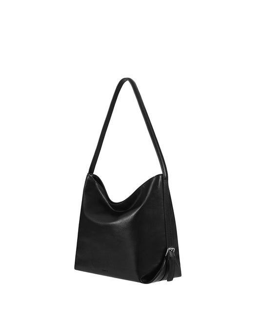 Stand Oil - Mio Bucket Bag