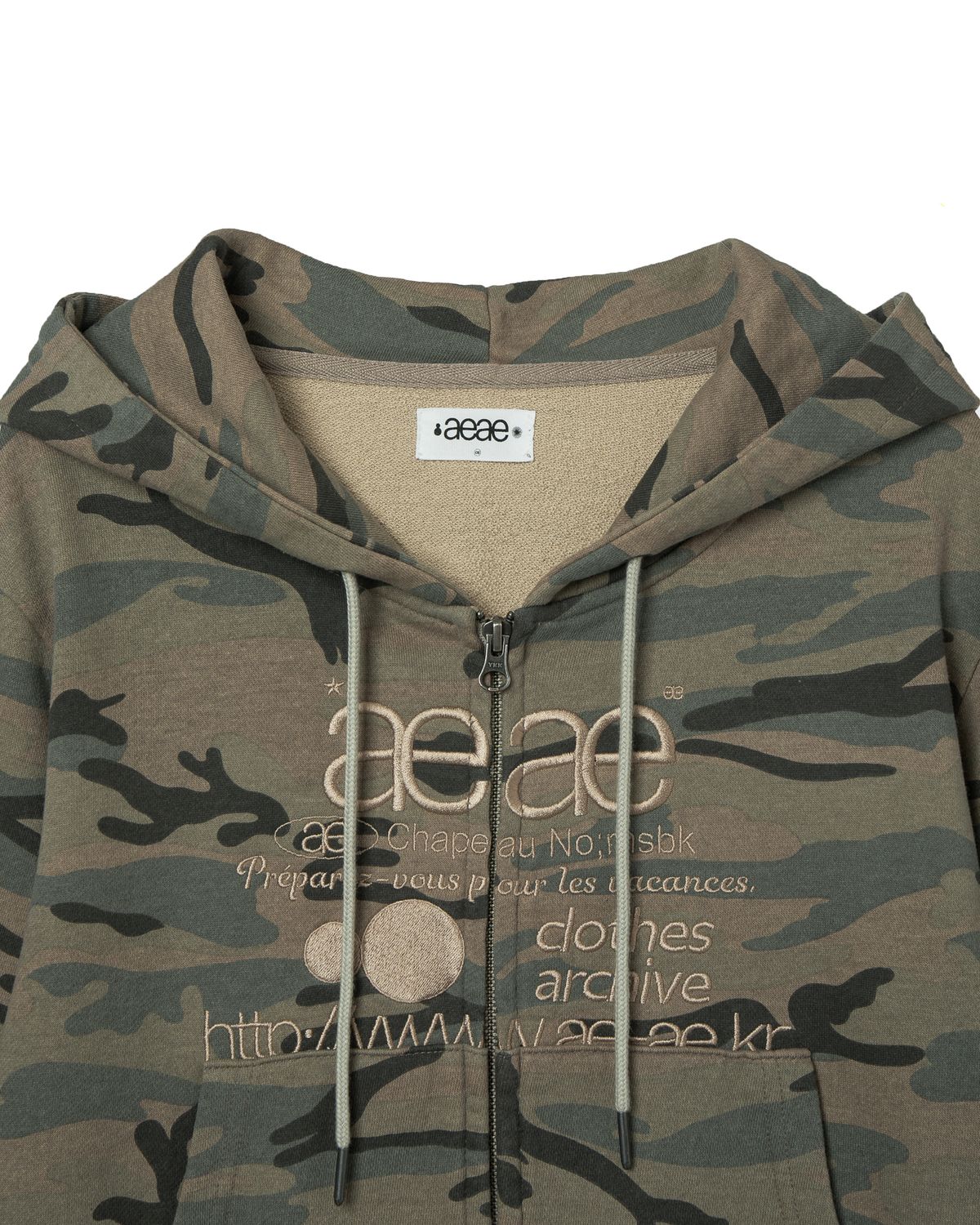 aeae -  WEB LOGO CROP HOOD ZIP UP [CAMO BEIGE]