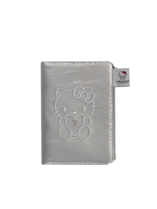 Sleek Travel Wallet Hello Kitty Silver