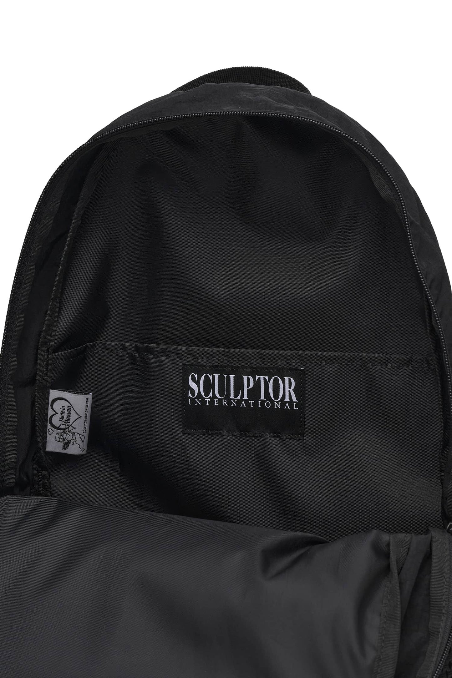 [𝐎𝐍 𝐒𝐀𝐋𝐄 !] Go to Nylon Backpack Black