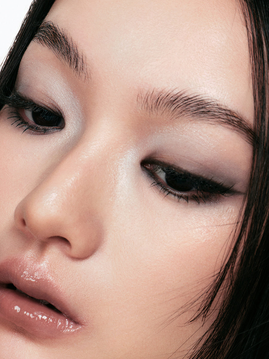 Risky Beauty - PIGMENT EYESHADOW PALETTE (SHATTER）