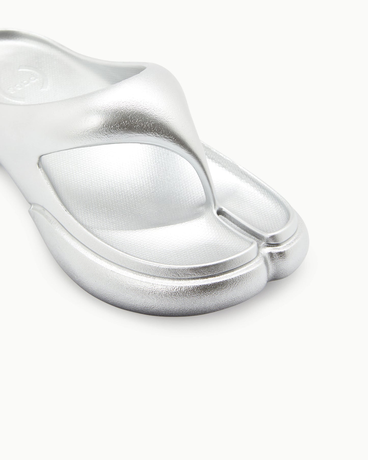 PAES - Flipflop 02 / Silver