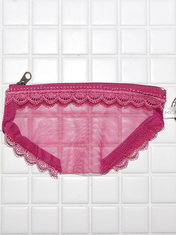 kuel-things－Cheeky pouch (Cherry pink)