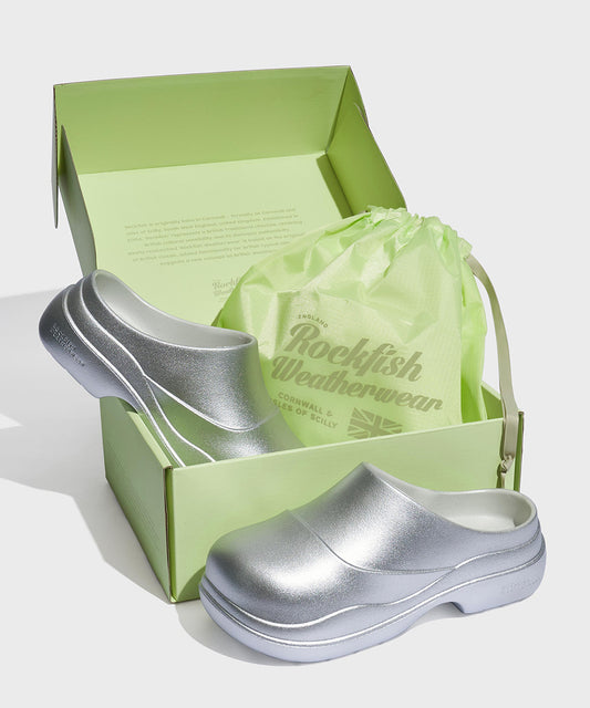 HAYDEN GLOSS CLOG - SILVER