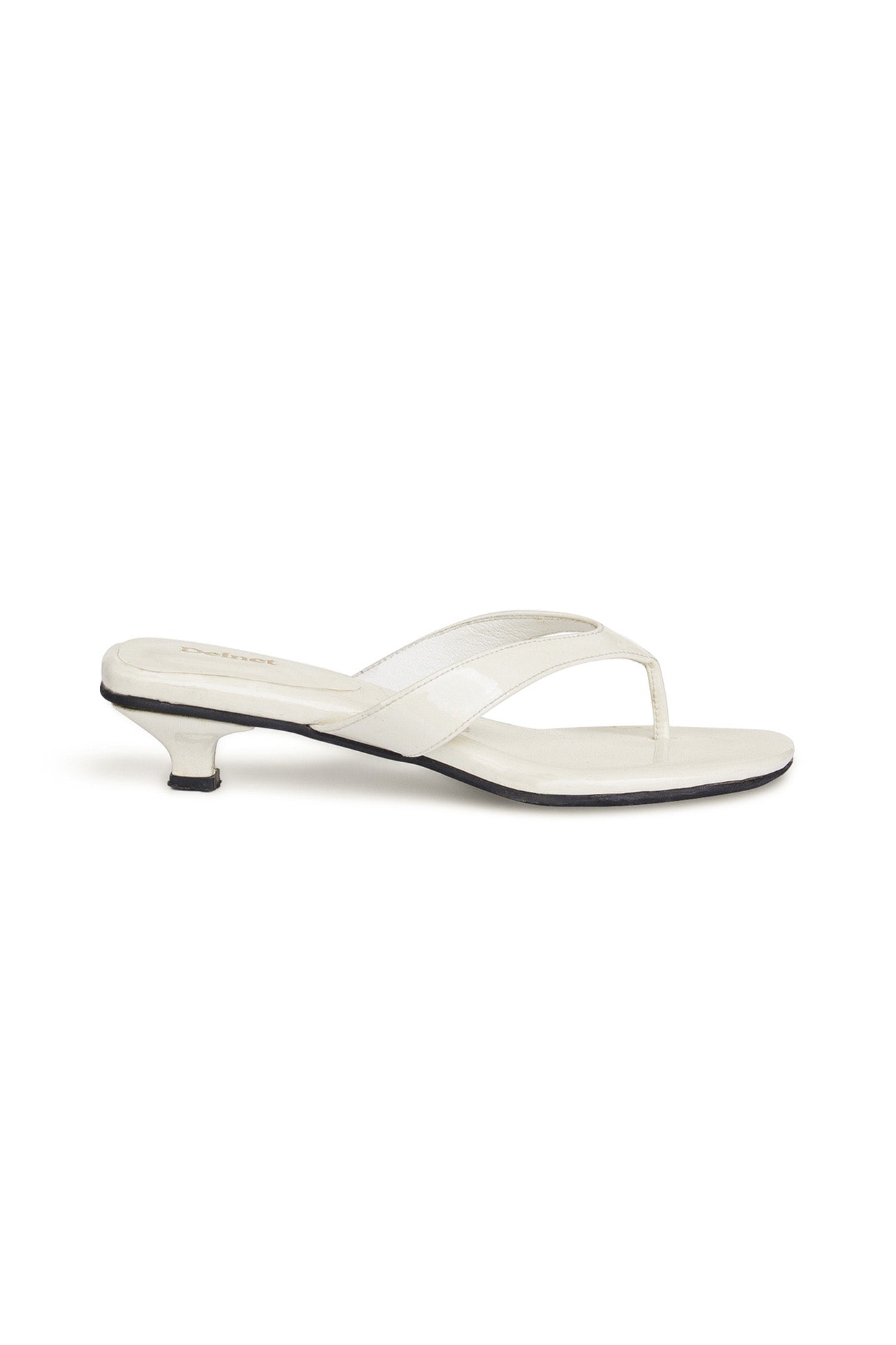 Deinet - ENAMEL FLIP FLOP IN IVORY