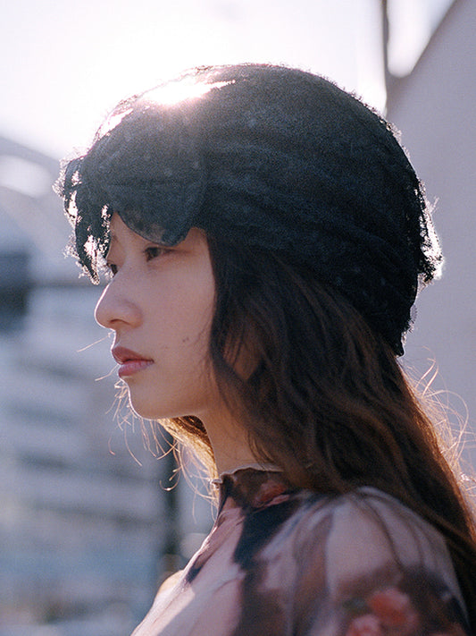 FLORAL LACE TURBAN IN BLACK