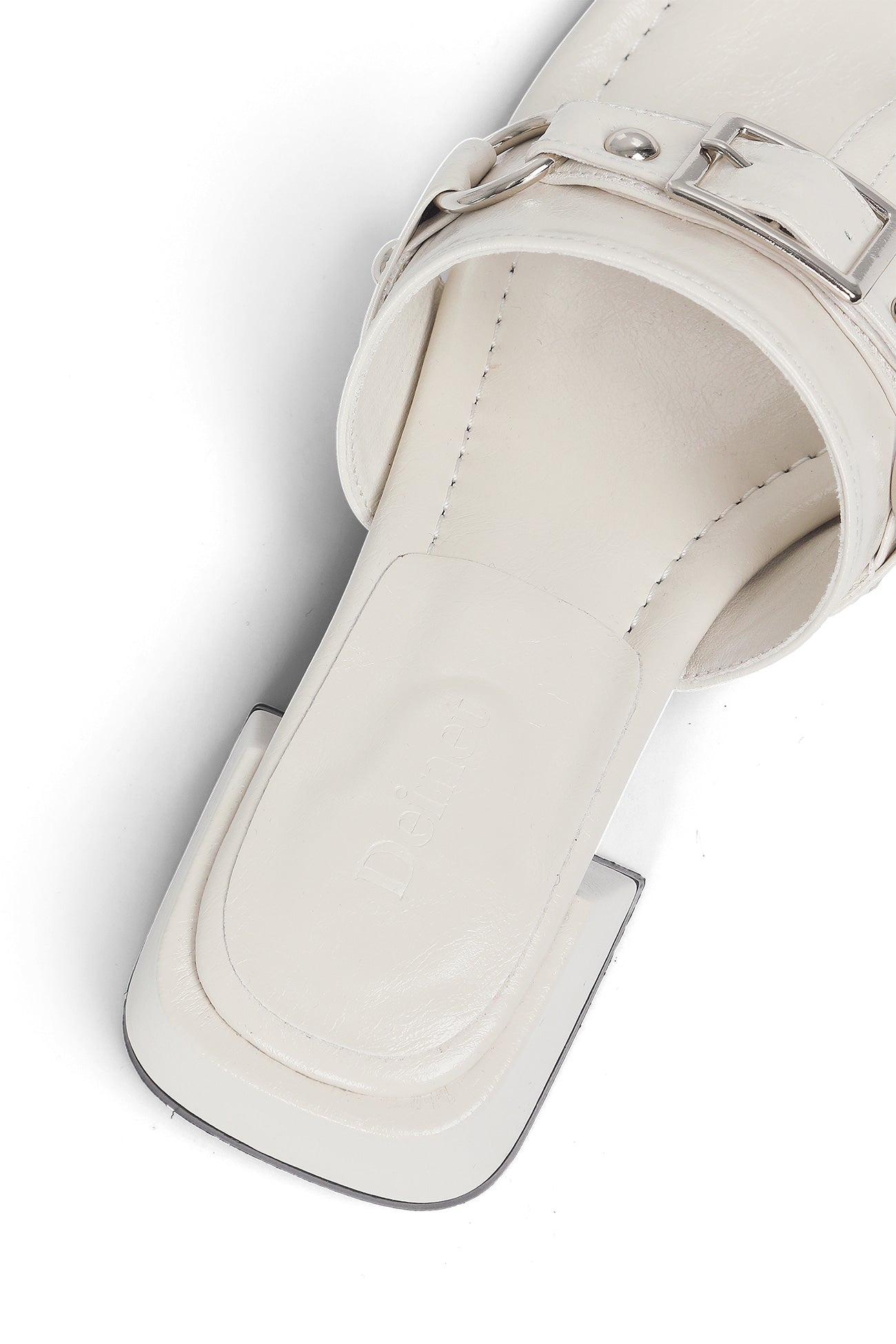 Deinet - STUD SQUARE FLIP FLOP IN WHITE