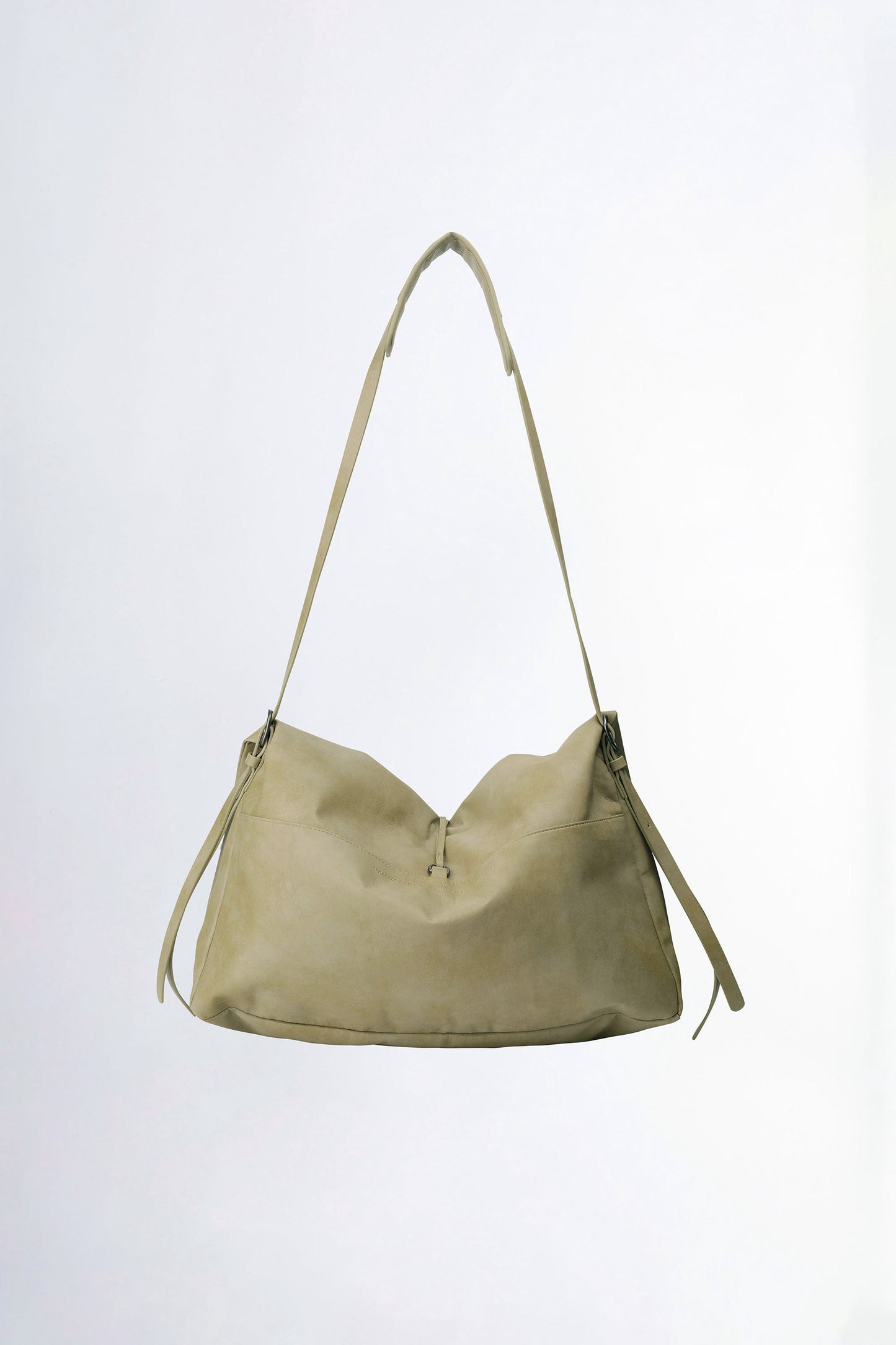 [𝐎𝐍 𝐒𝐀𝐋𝐄 !] Folded Slouchy Bag Dirty Green