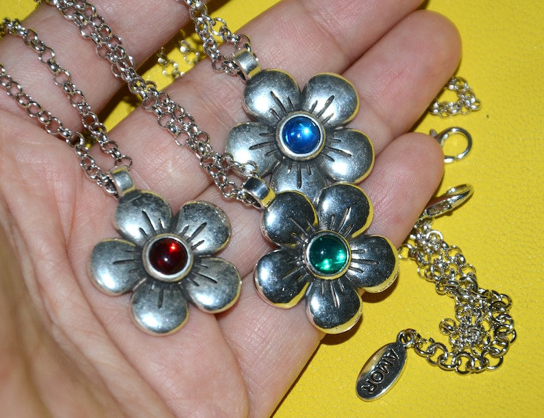 西班牙品牌OA－flower pendant necklace