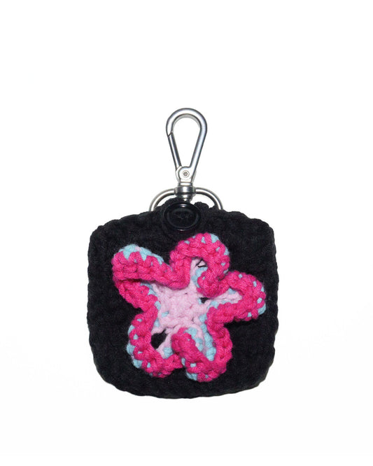 IUGA - Crochet Mini Pouch (Black Cherry)