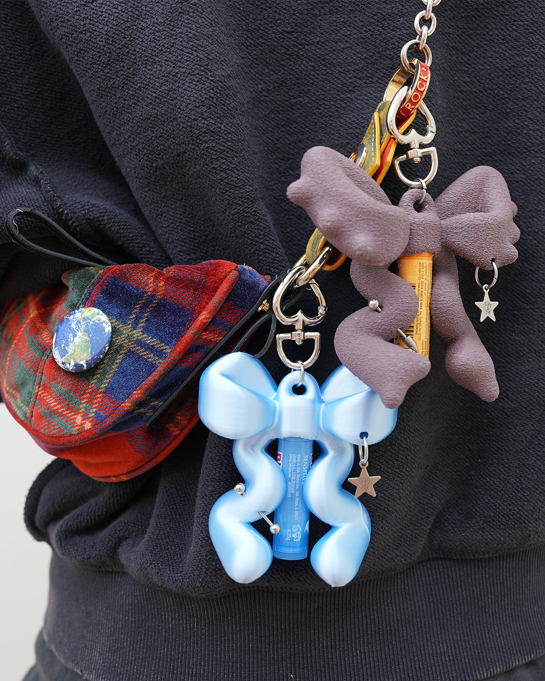 RIBBON BALM KEYCHAIN (Angelic Blue)