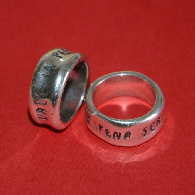 西班牙品牌OA－“vale la pena ser feliz”鍍銀復古戒指